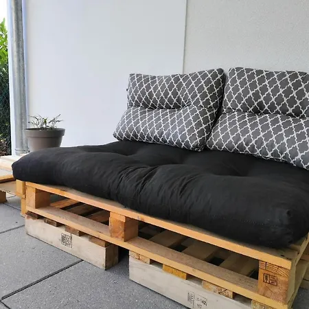 2 Near Geneva Apartment Prevessin-Moens